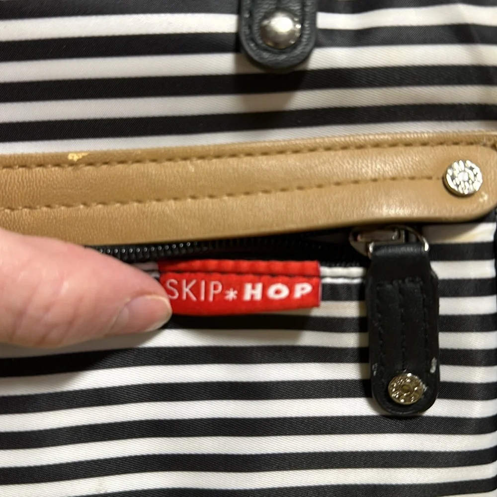 SkipHop Diaper Bag Navy blue‎ With Changing Mat